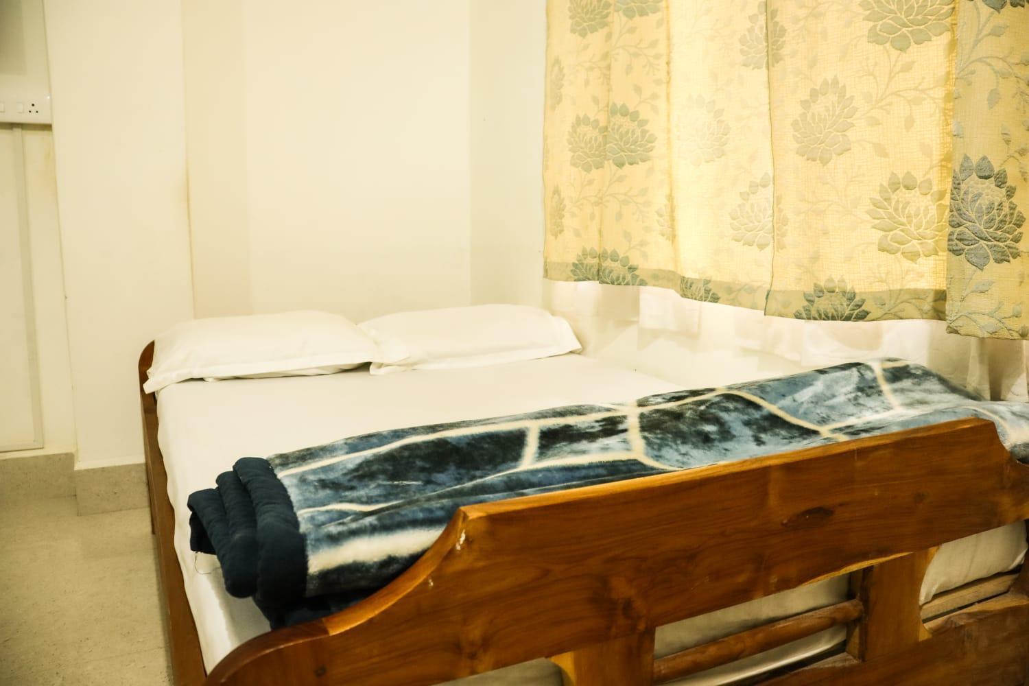 Pine Tree Lodge Shillong Exteriör bild
