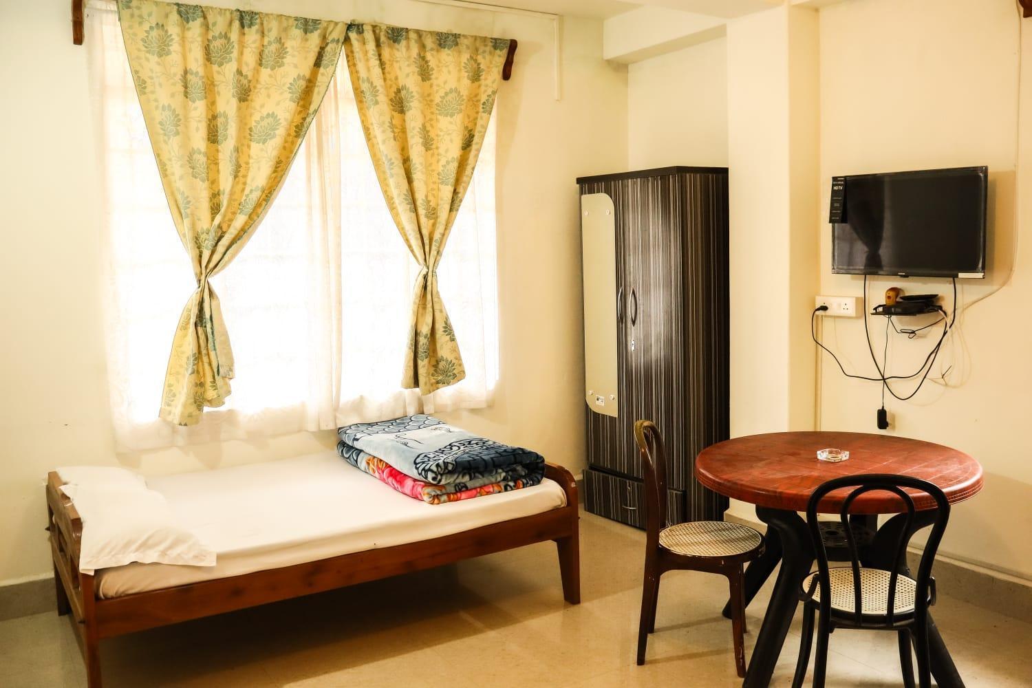Pine Tree Lodge Shillong Exteriör bild
