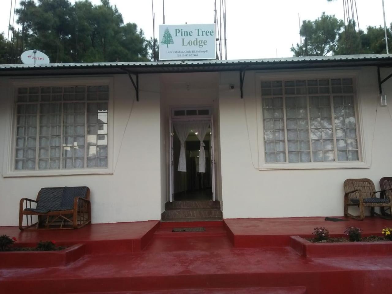 Pine Tree Lodge Shillong Exteriör bild